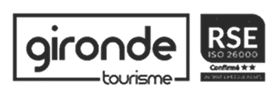 Gironde Tourisme : Logo officiel et label RSE certifié Logo Gironde tourisme encadré à gauche, avec mention RSE certifié RSE dans un bloc distinct à droite.